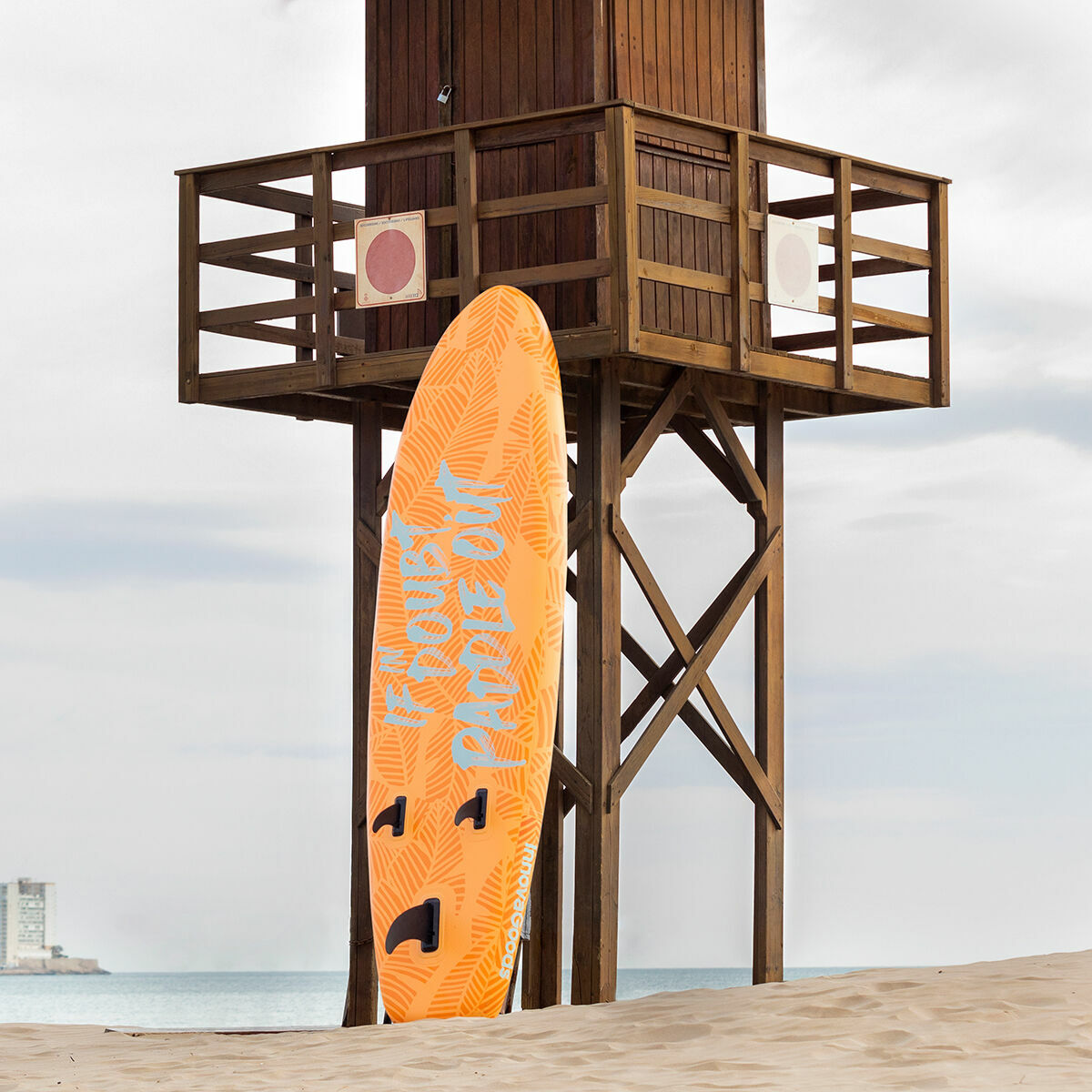 SUP board inflatable with adjustable paddle and ankle leash