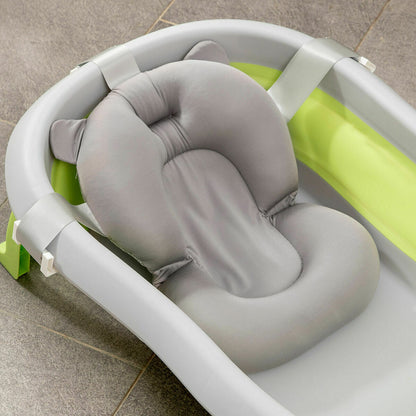 InnovaGoods evolutionary folding baby bathtub in use