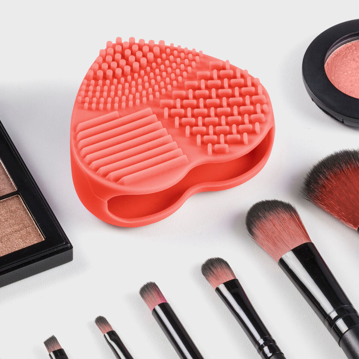 makeup brush cleaner pad