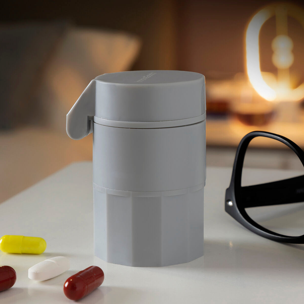 5 in 1 Pill Dispenser with Cutter and Crusher Portable Pill Organizer