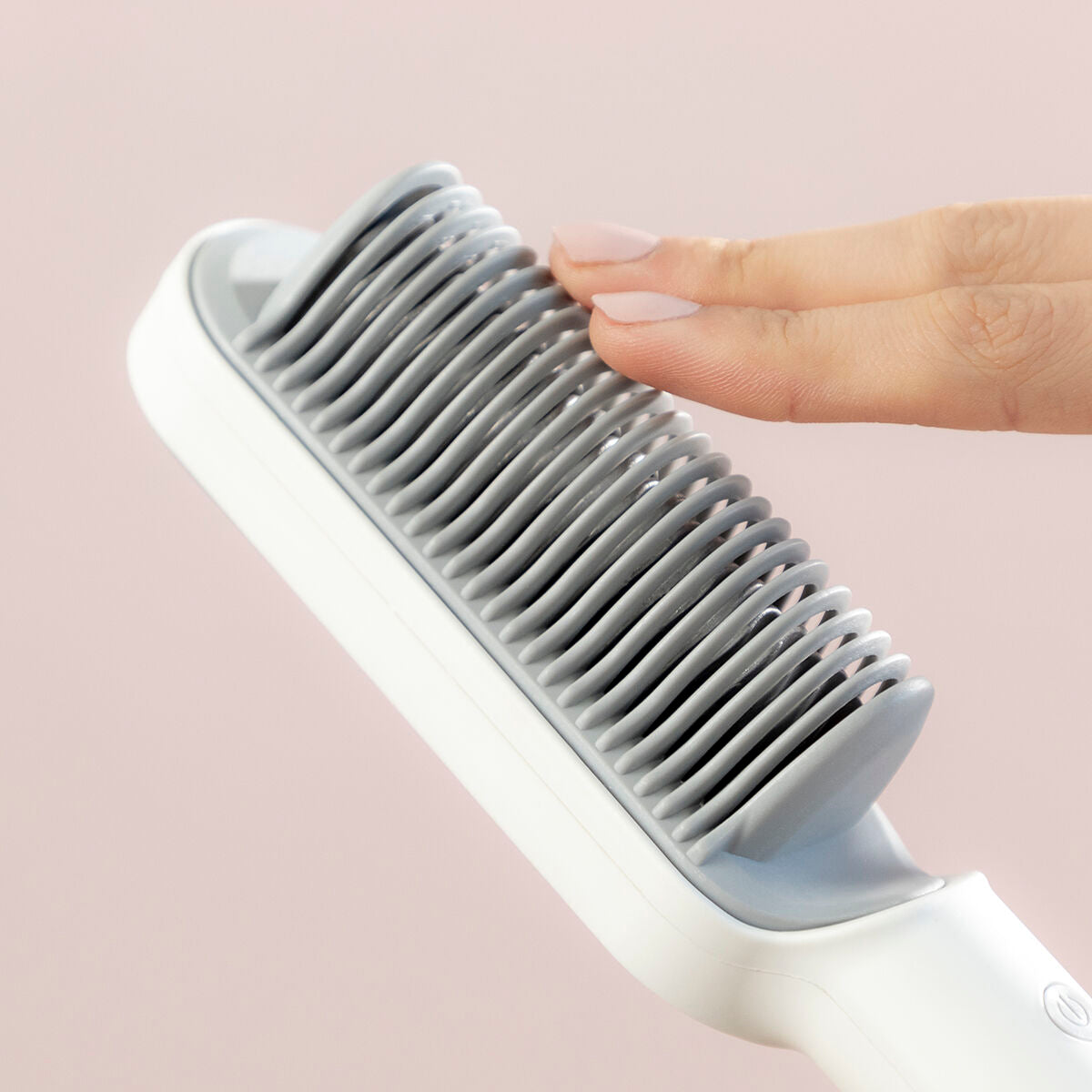 anti-burn straightening brush