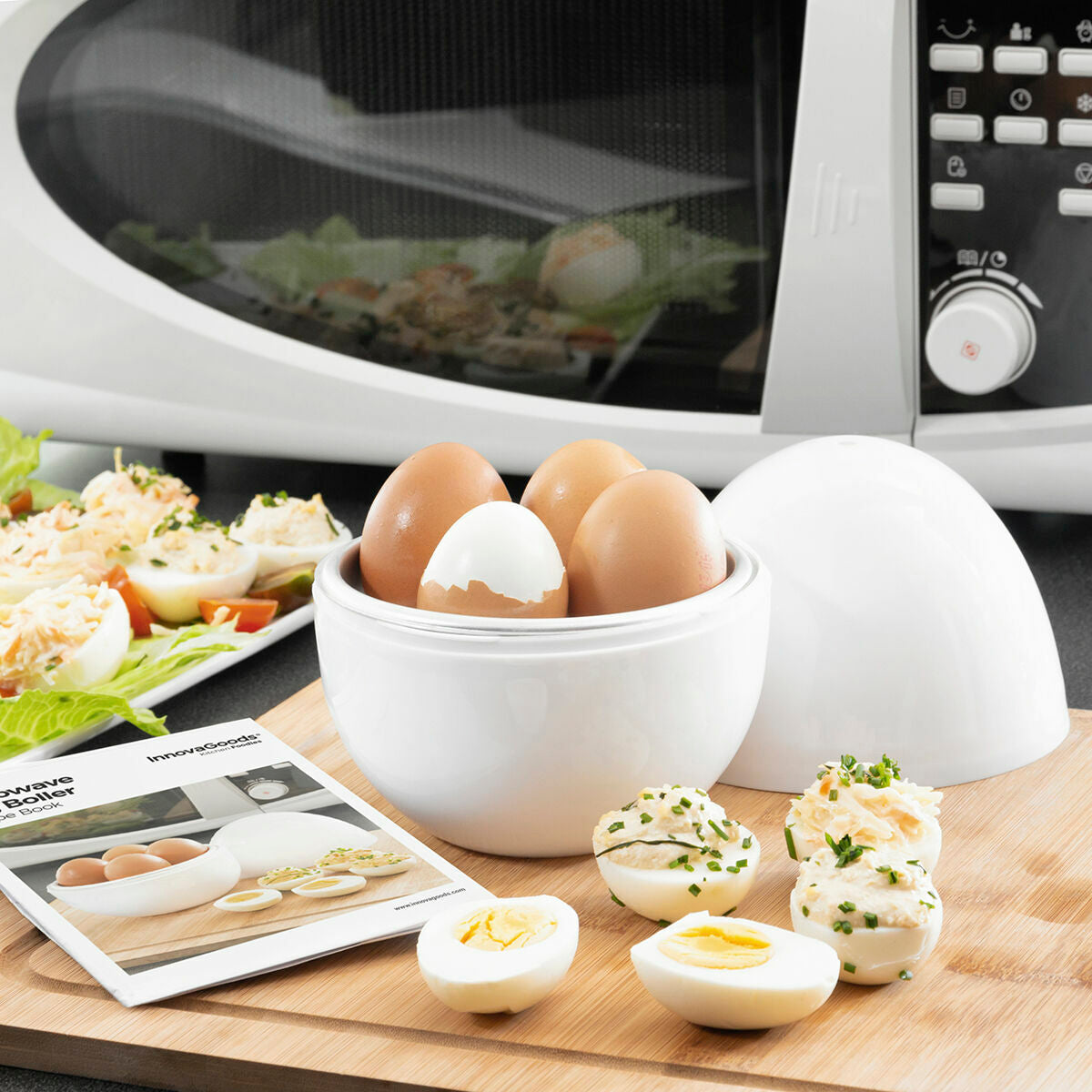 Egg cooker accessory for microwave use