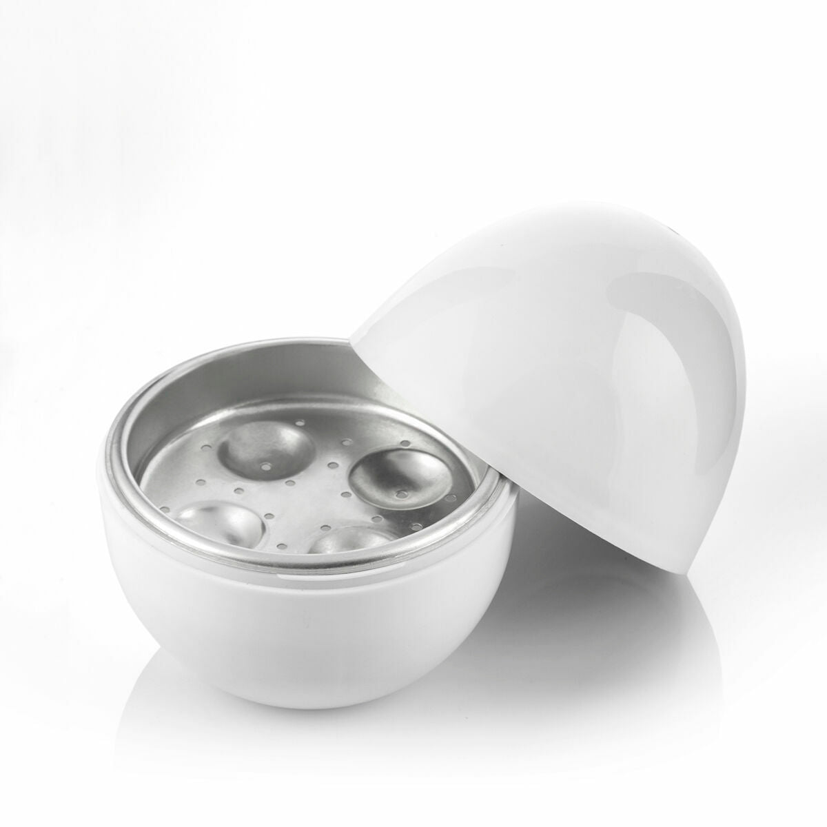 Microwave egg boiler with recipe booklet